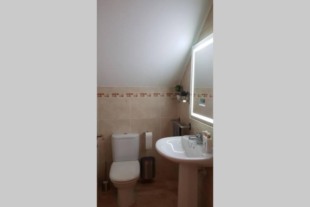 2 Bedroom Apartment, 150 M. From Beach And Centre Of Виларикос Екстериор снимка
